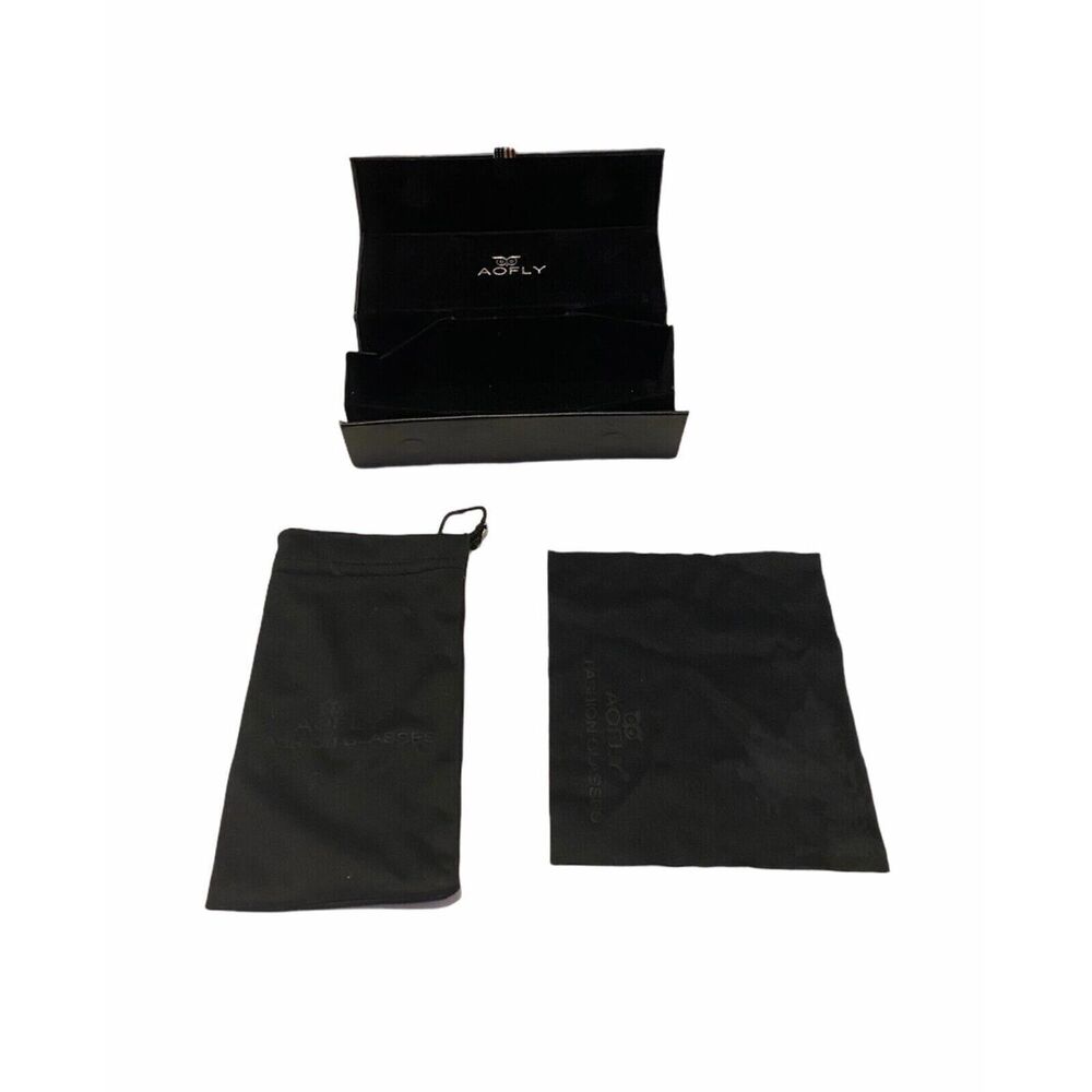 Aofly Sunglasses Or Eyeglasses Black Hardcase with Cleaning Cloth No Glasses